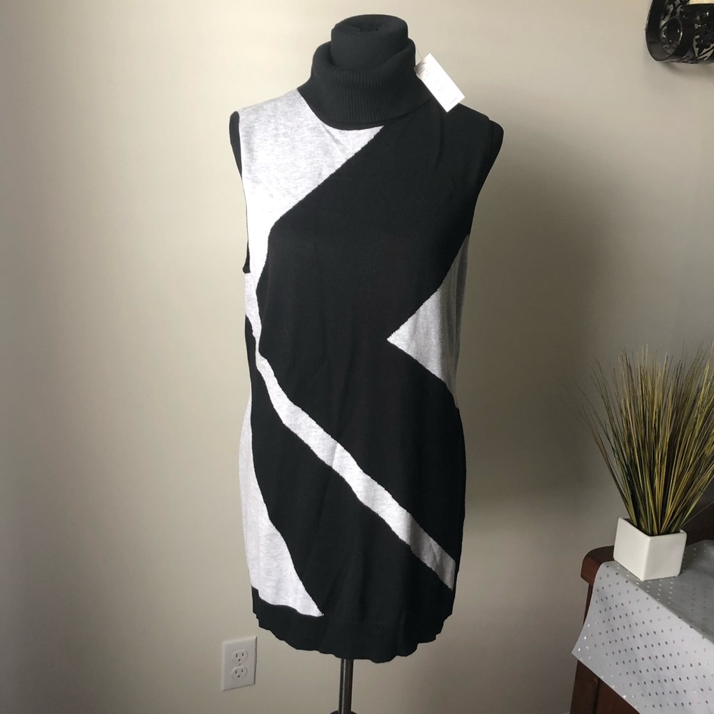 🆕White House BM Tank-Turtleneck